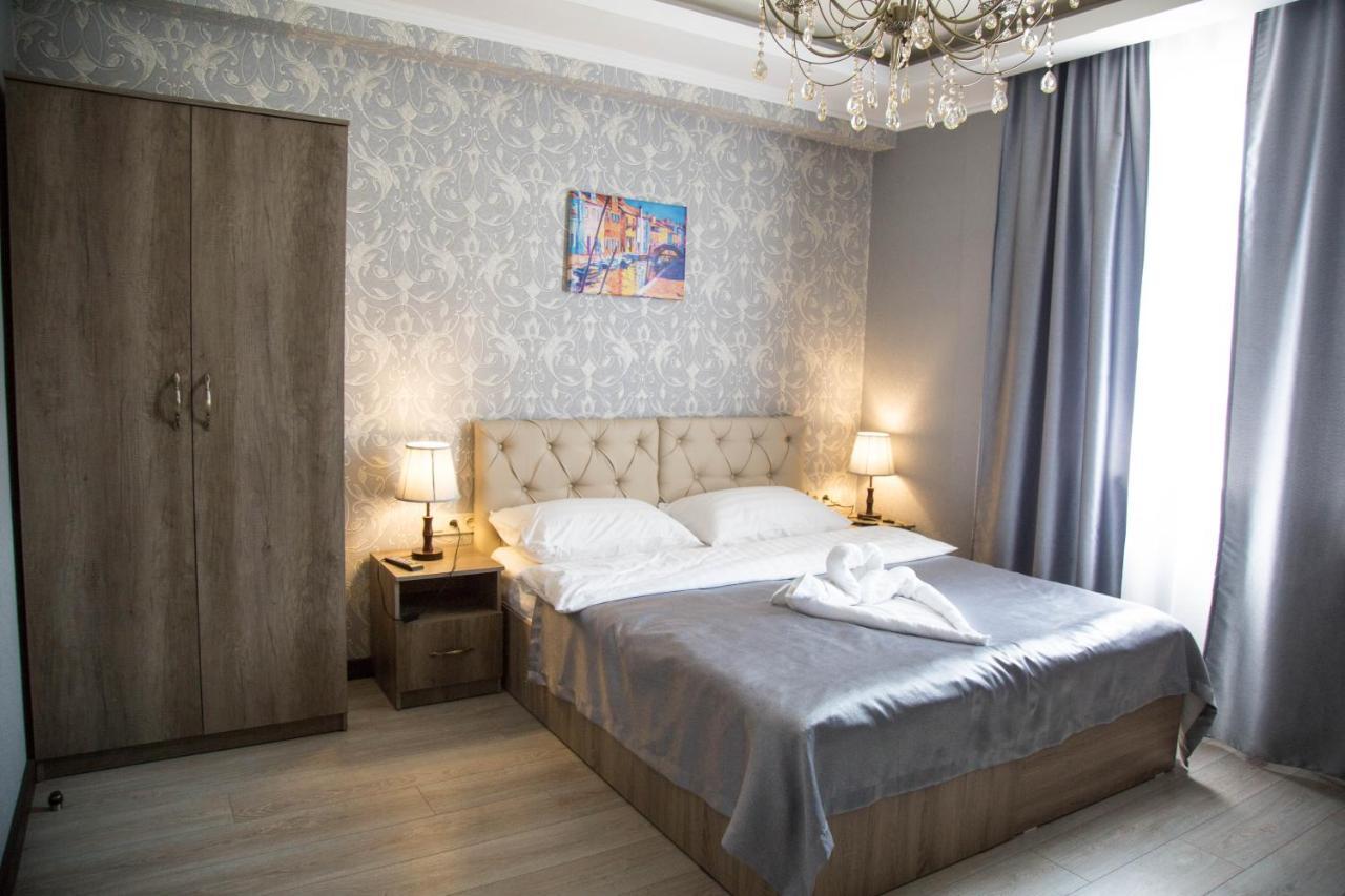 De'Mar Hotel Bishkek Exterior photo